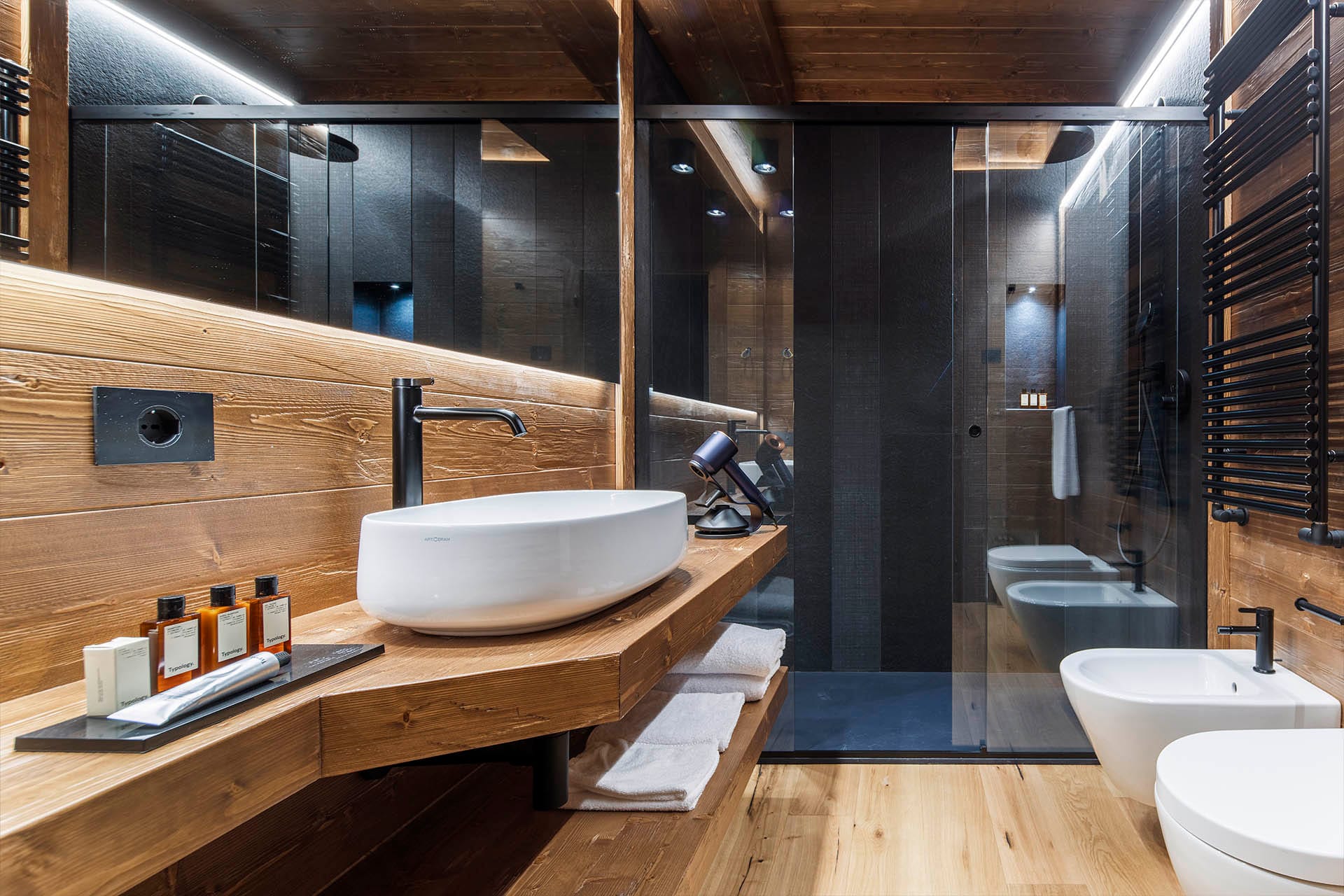 Bagno con doccia Camera Deluxe Doppia Casa Guargnè